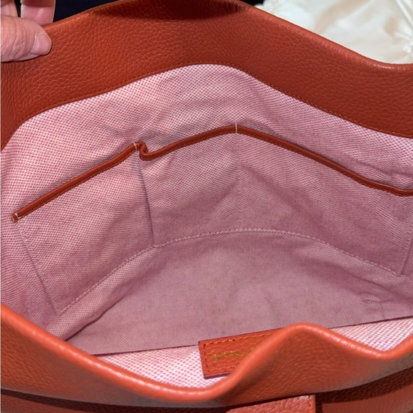 Dooney & Bourke Pebble Leather Florentine Logo Lock Shoulder Bag Rust Color - Picture 13 of 16